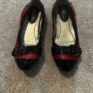 liz & co. Black and Red Buckle Flats